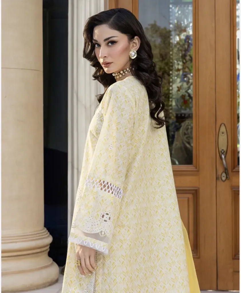 ZELLBURY CHIKANKARI