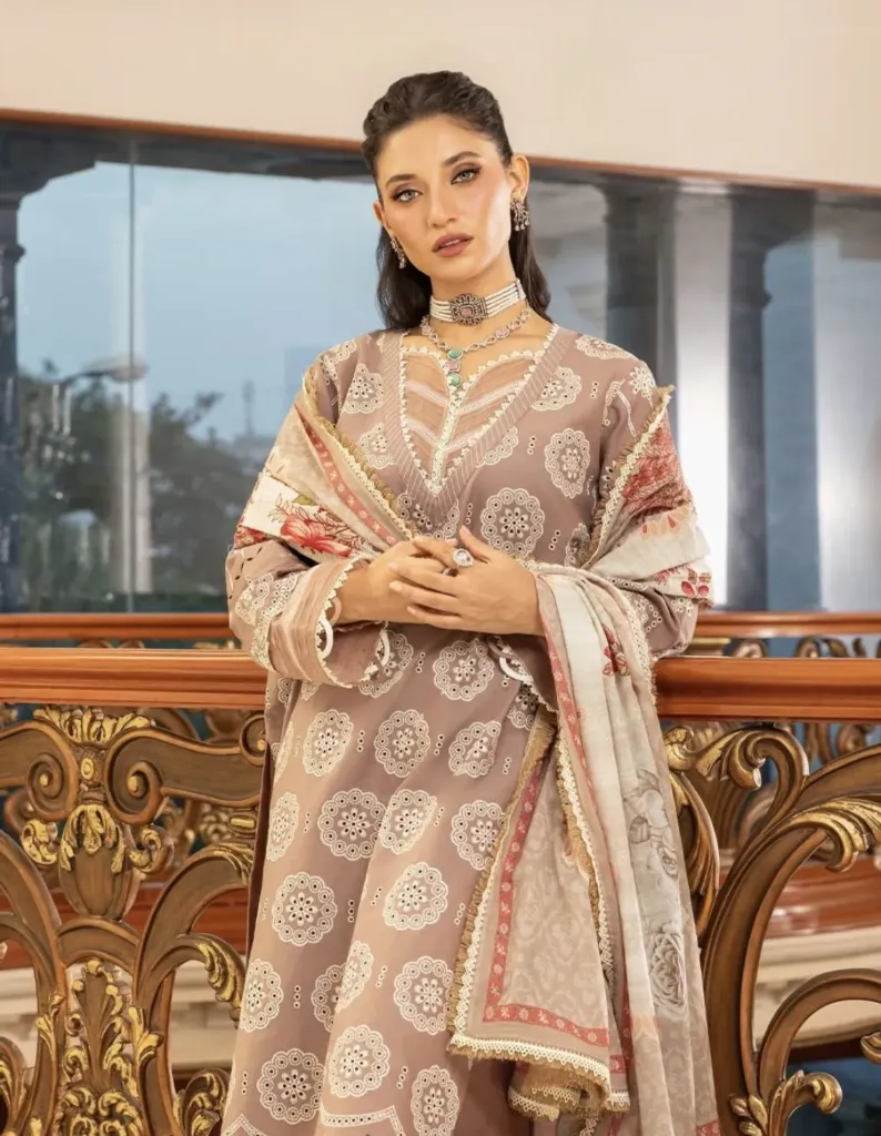 ZELLBURY CHIKANKARI
